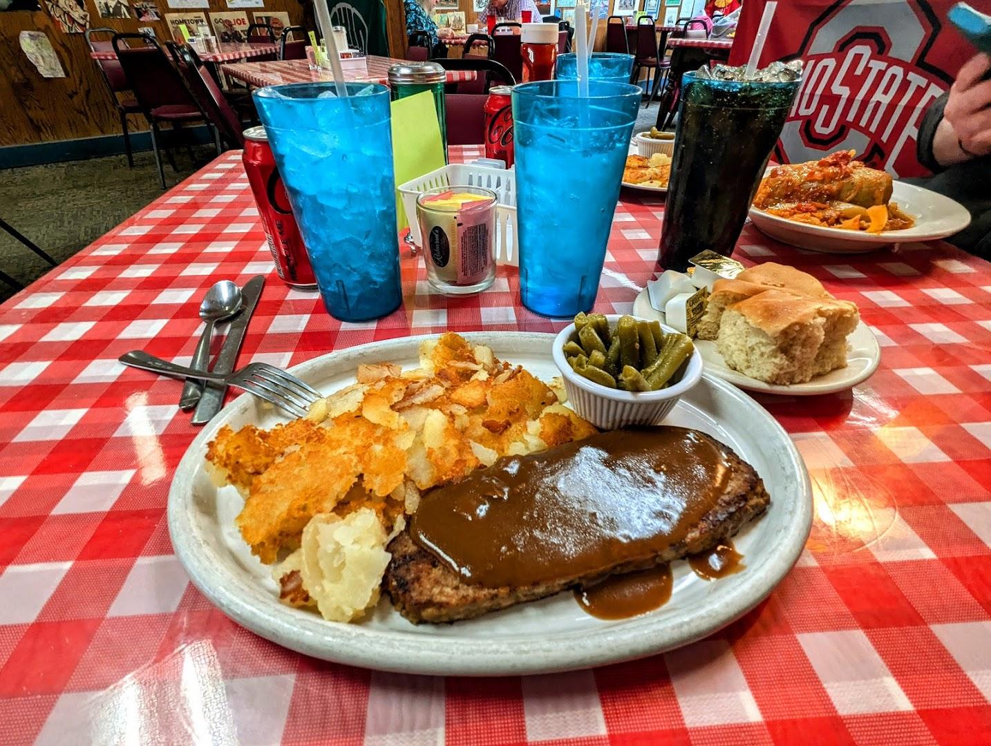 M & M Family Diner