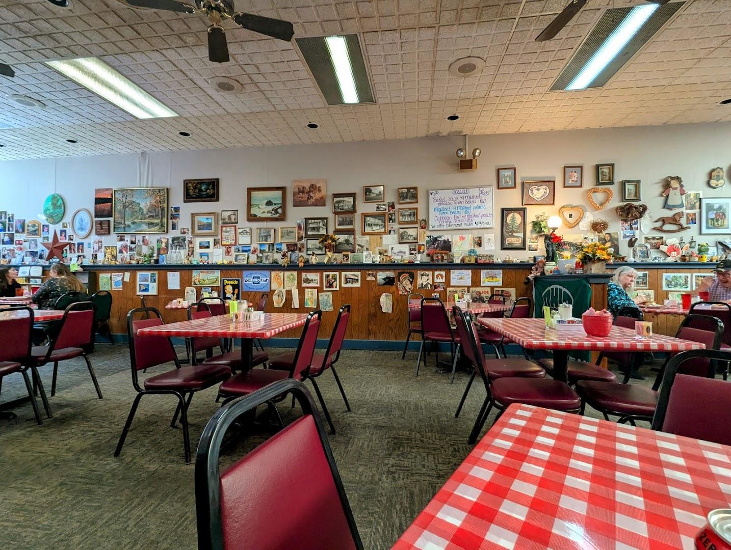 M & M Family Diner